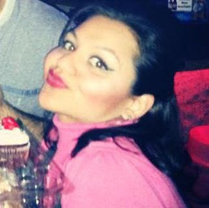 Meet your Posher, Ana